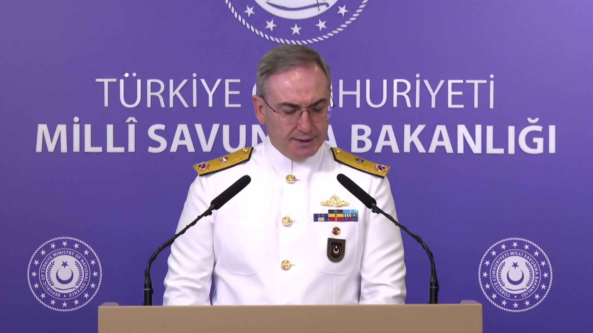 İskenderun’da iki erin ölümü... MSB kaynakları: ''Adli Tıp Kurumu raporunda vefatların 'uzun süreli güneş altında kalmaya bağlı vücut sıcaklığının yükselmesi ve gelişen komplikasyonları sonucu' meydana geldiği mütalaa edildi''