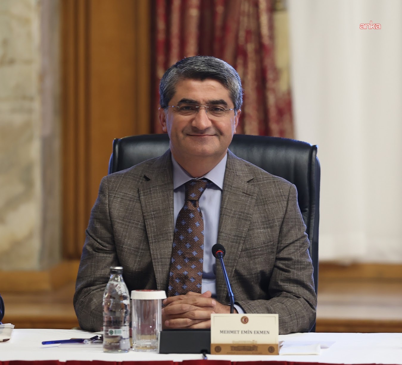 Milli Dayanışma Kardeşlik ve Demokrasi Komisyonu… Mehmet Emin Ekmen: Yargı faaliyetlerini salt bir yargı faaliyeti gibi kabul eden değerlendirmeler bizim aklımıza hitap etmiyor