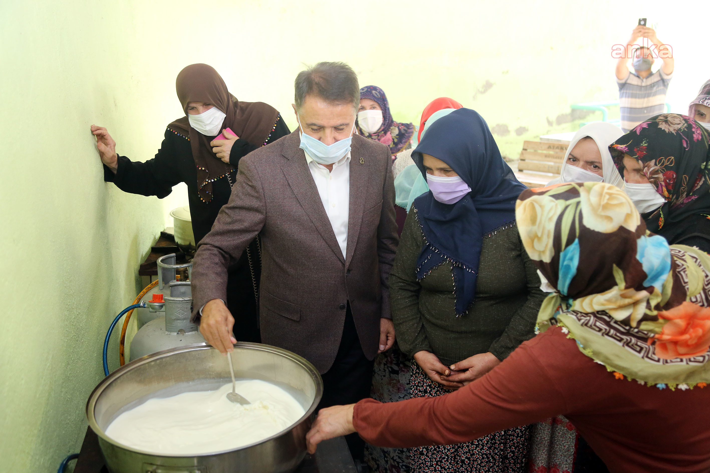 ATAKUM BELEDİYESİ, KIRSAL MAHALLELERDE ÜRETİMİ ARTIRIYOR