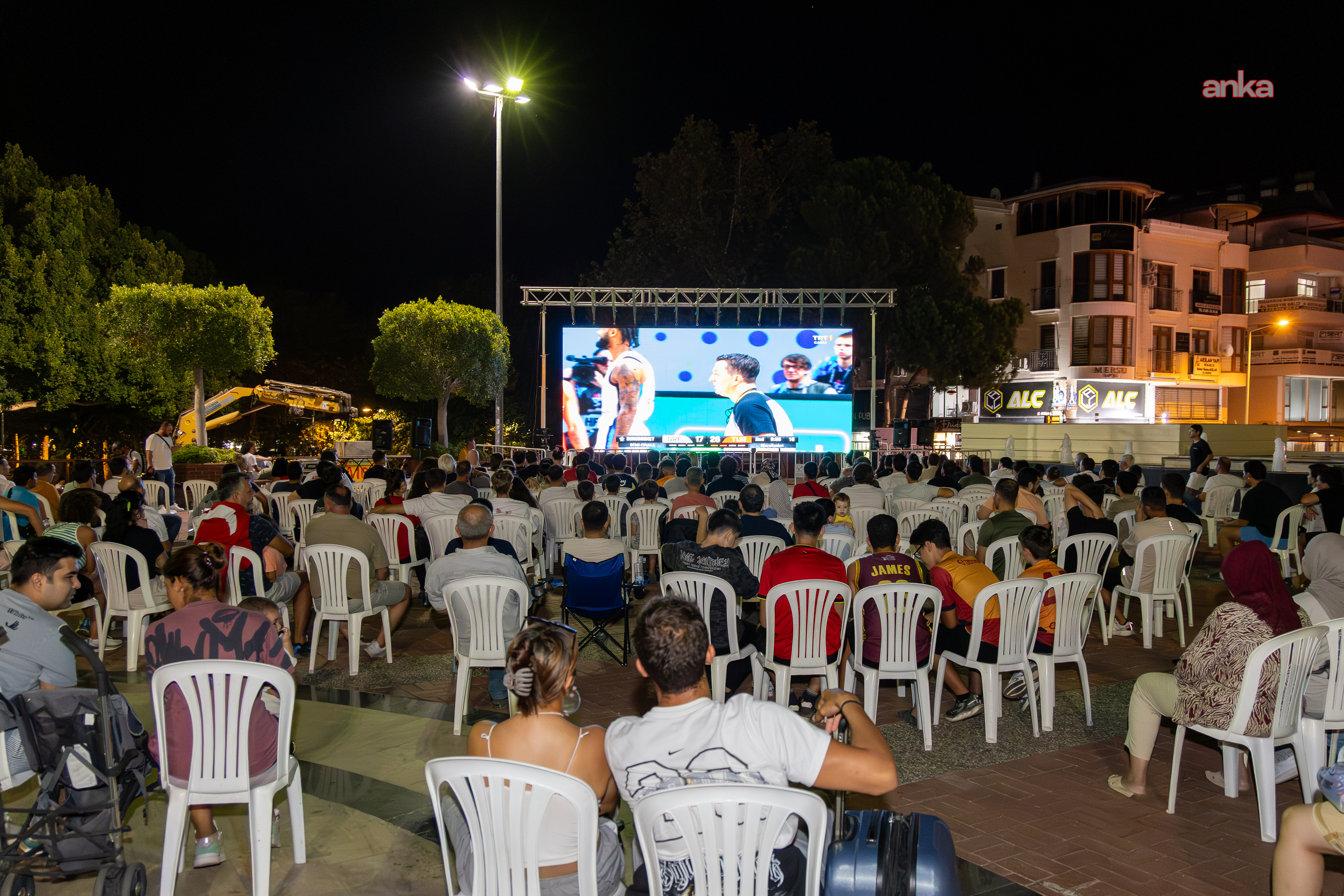 Manavgat'ta milli maç heyecanı