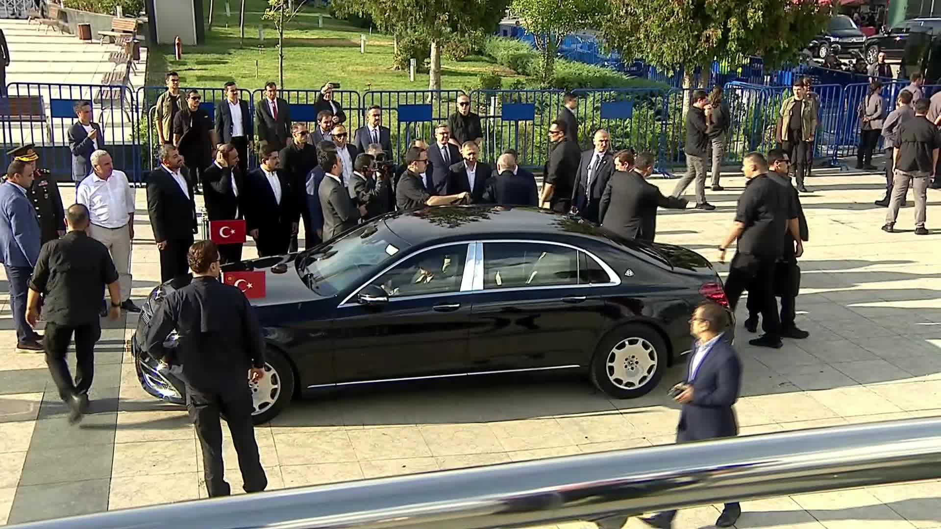 Cumhurbaşkanı Erdoğan, Hamdi Kılıç için düzenlenen cenaze törenine katıldı