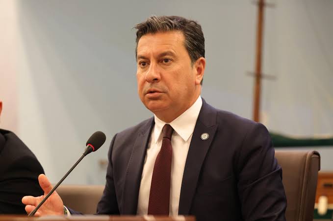 Ahmet Aras'tan taş ocağı tepkisi: “Vatan hainlerinin taş ocağı ruhsatlarını iptal edin”