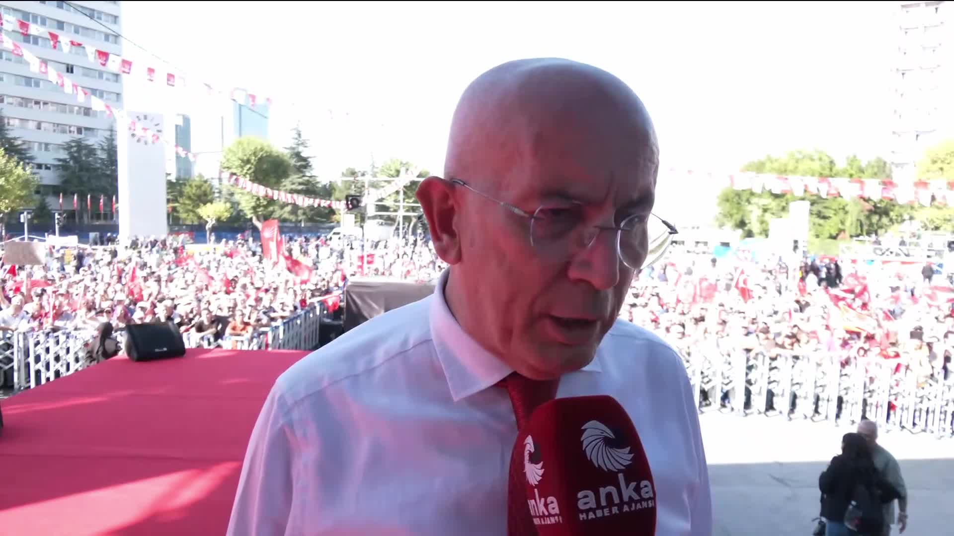 CHP'nin Ankara mitingi... CHP Ankara İl Başkanı Erkol: "Yarınki davayı, hukuku manipülatif araç olarak kullanmak isteyenlerin davası diye görüyoruz"