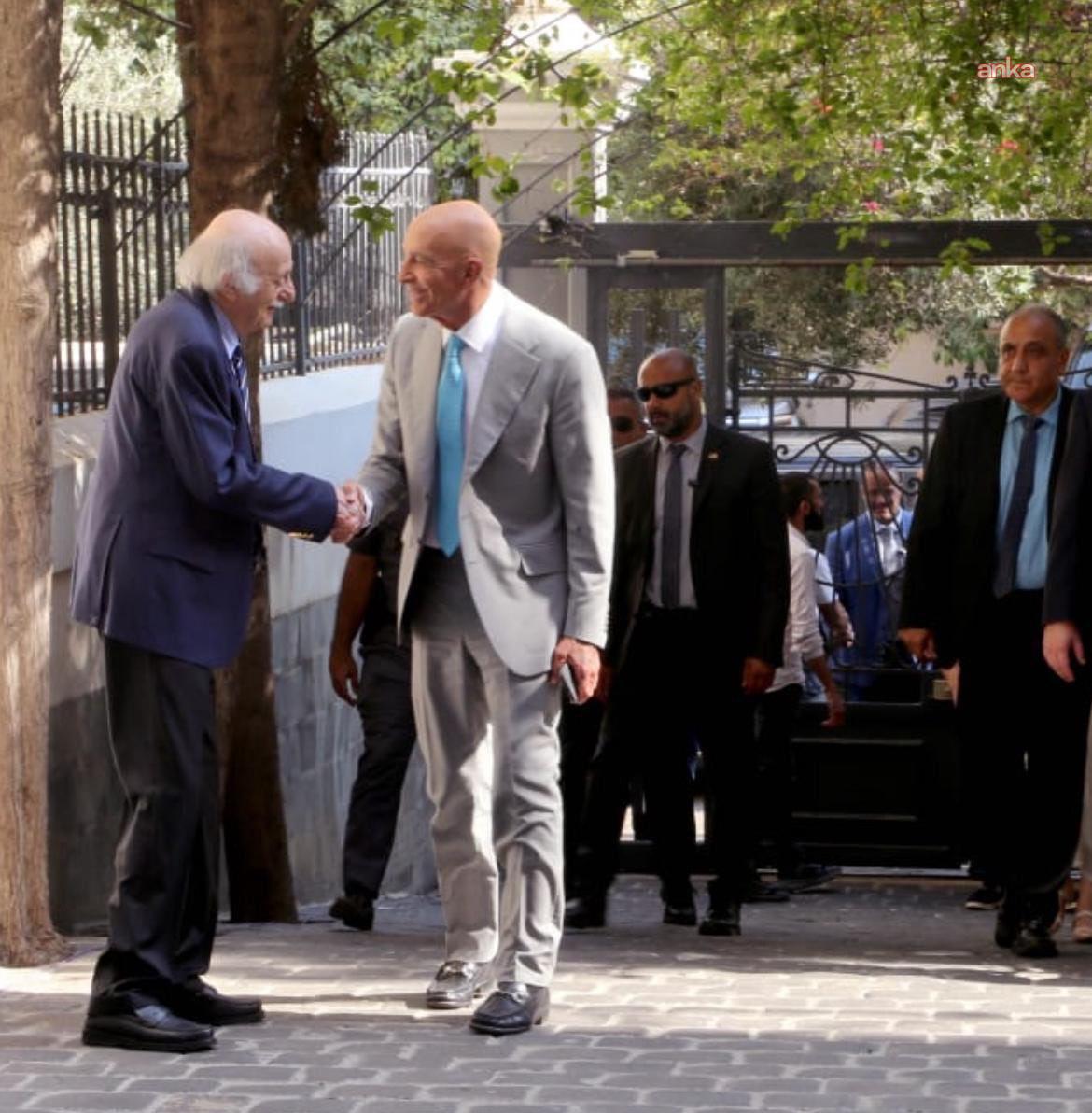 ABD Suriye Özel Temsilcisi ve Türkiye Büyükelçisi Barrack, Dürzi lider Canbolat ile bir araya geldi