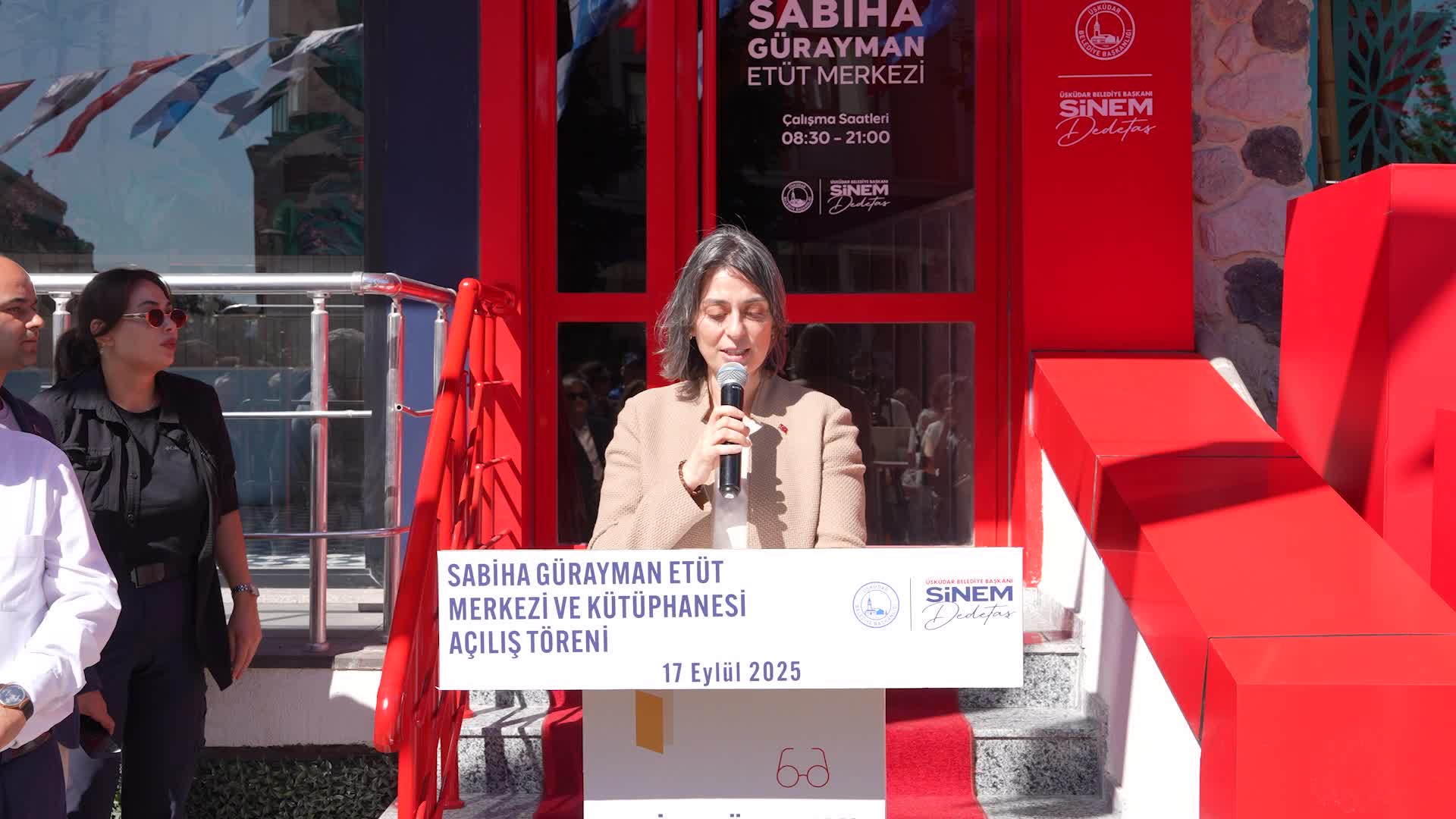 Üsküdar Belediyesi, Sabiha Gürayman Etüt Merkezi ve Kütüphanesi'ni hizmete açtı