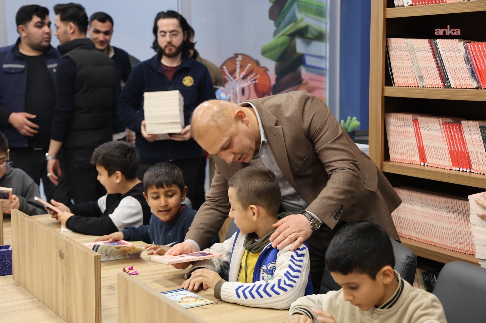 Kırıkkale Belediyesi’nden öğrencilere ''sen oku'' desteği: 500 öğrenciye aylık  bin TL eğitim yardımı