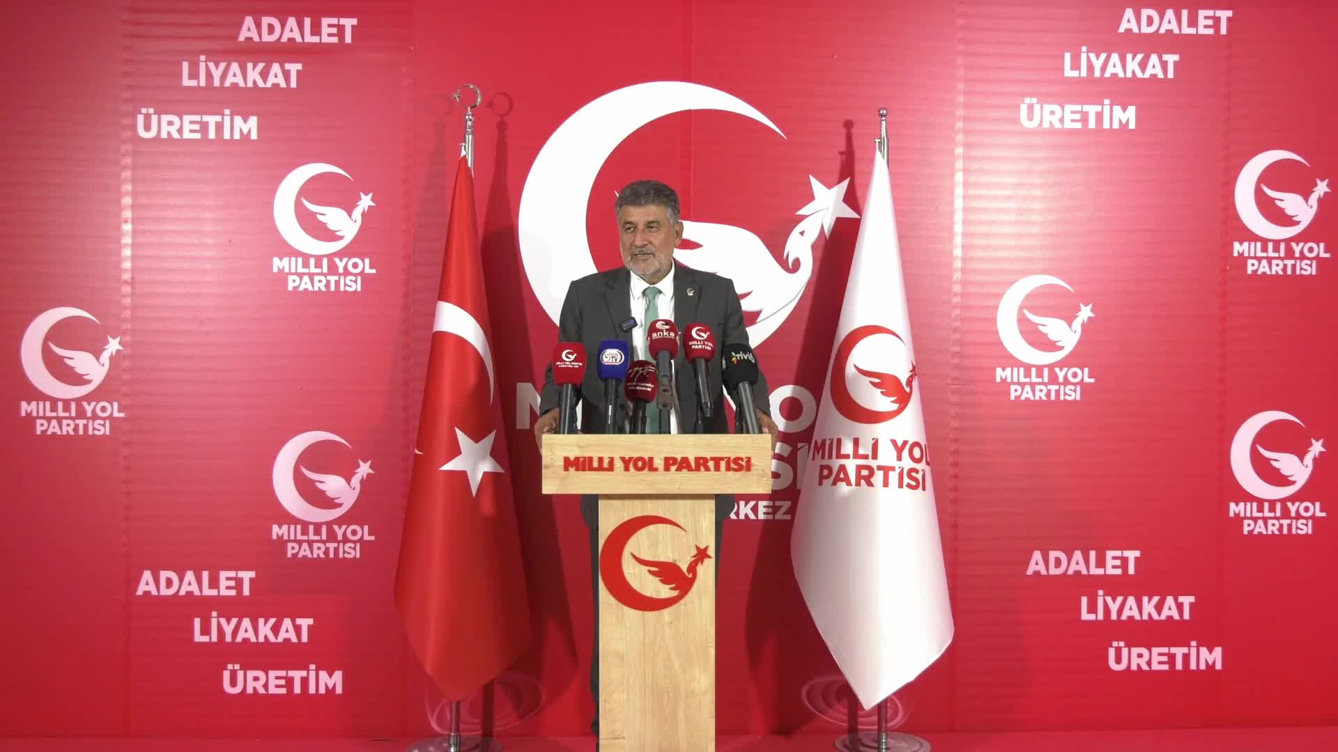 Milli Yol Partisi Genel Başkanı Çayır: “Eğer bir ülkede, farklı düşünceleri, görüşleri normal karşılamazsanız o ülke kesinlikle açık bir cezaevine dönüşür''