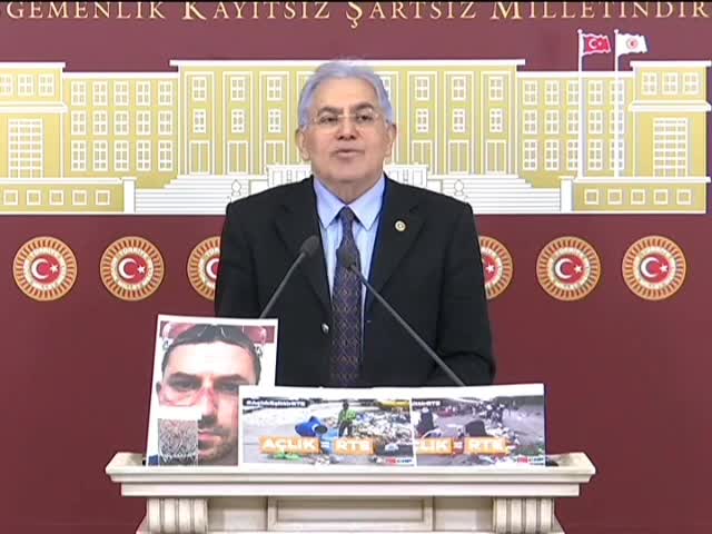 CHP’Lİ ÜNSAL: SİHİRBAZ GİBİ KENDİNİ KAYBEDEN DAMAT, SORGULANMALI HATTA YARGILANMALI