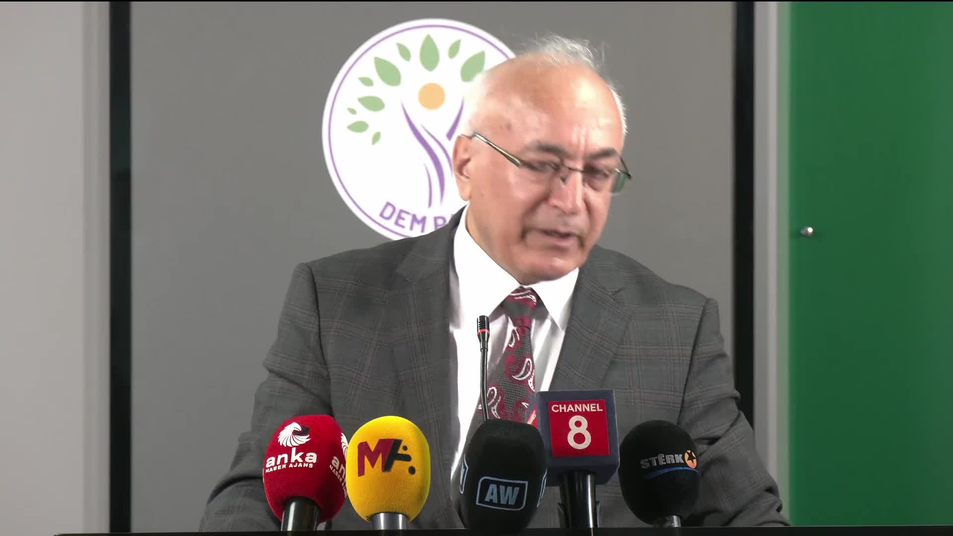 DEM Partili Türkdoğan'dan komisyona çağrı: Herkesin görüşlerini aldınız, bu sürecin başmüzakerecisinin görüşlerini de almak durumundasınız
