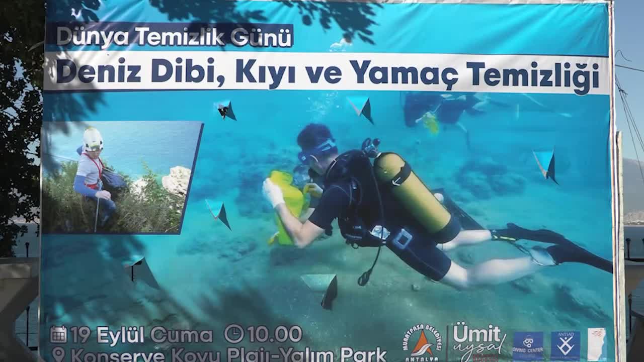 Muratpaşa Belediyesi’nden Dünya Temizlik Günü'nde farkındalık çalışması