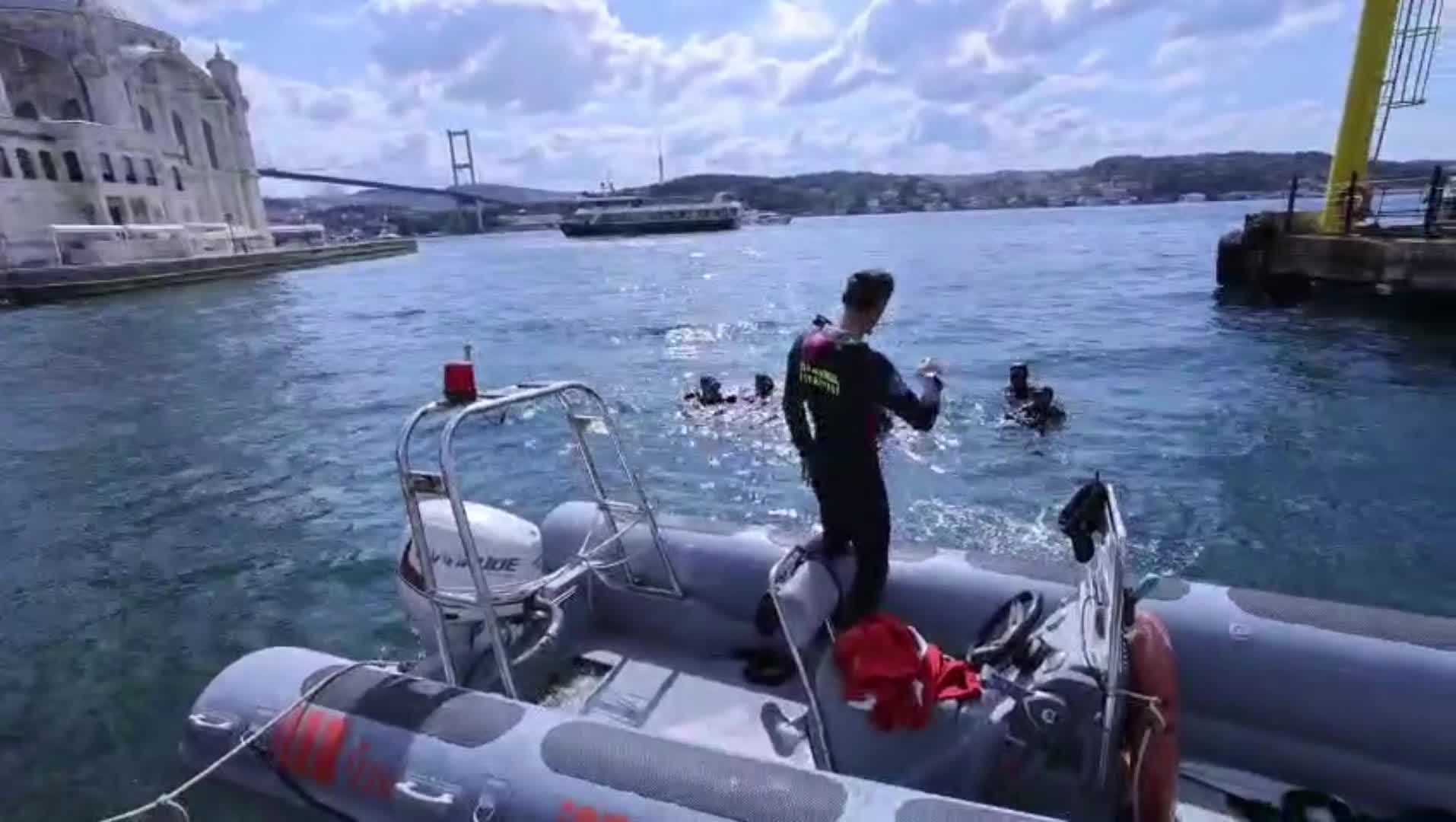 İBB, Uluslararası Kıyı Temizliği gününde deniz dibi temizliği yaptı