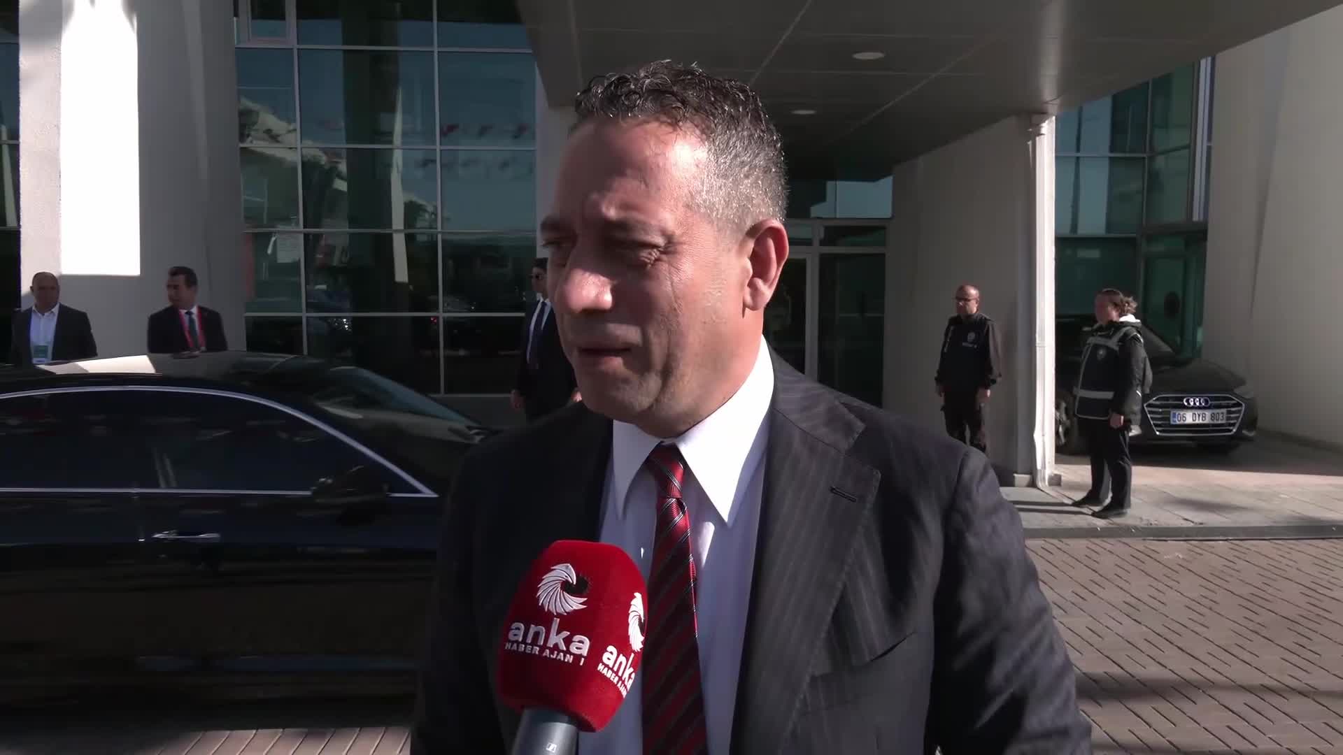 CHP'nin 22'nci Olağanüstü Kurultayı...Ali Mahir Başarır: "Yargının işi, suç örgütleriyle, katillerle uğraşmak; siyasete yön vermek değil"