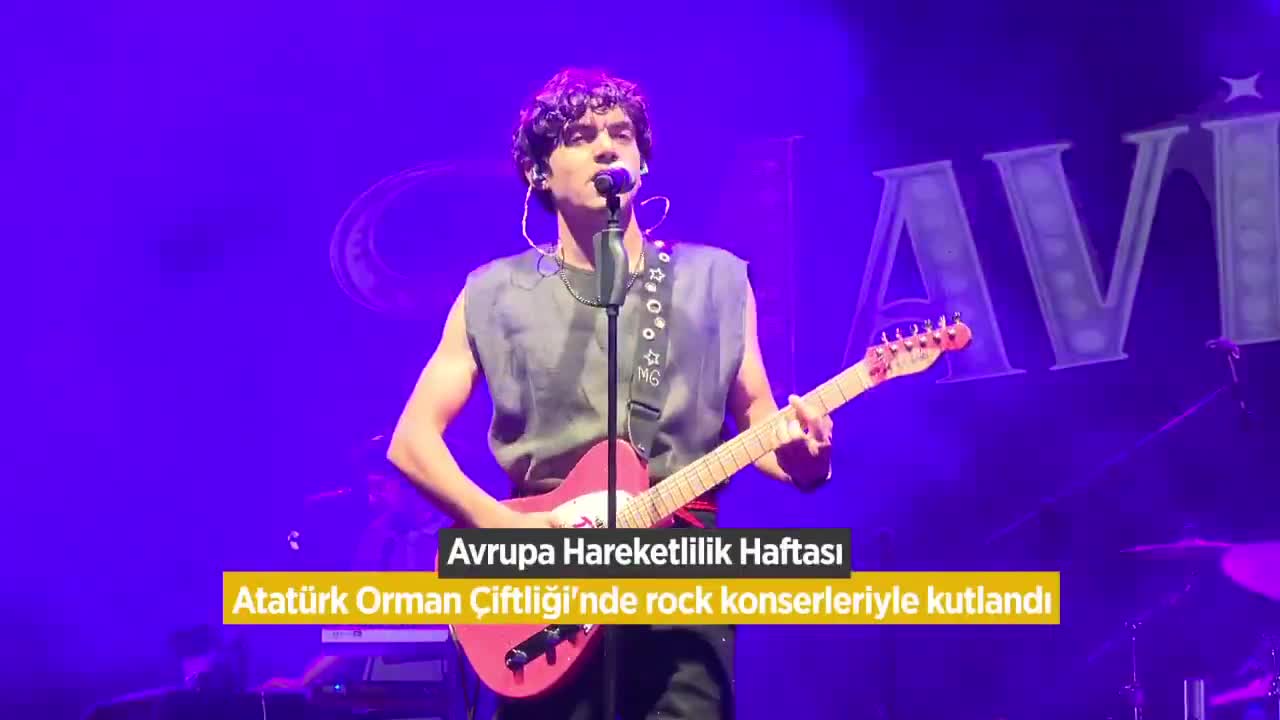 Başkent'te Avrupa Hareketlilik Haftası etkinlikleri, "Mavi Gri" ve "Adamlar" konserleriyle devam etti