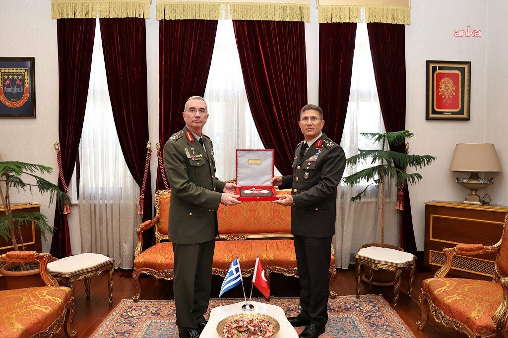 Yunanistan 1'inci Ordu Komutanı Korgeneral Papastathopoulos, 1'inci Ordu Komutanı Orgeneral Ersay’ı ziyaret etti
