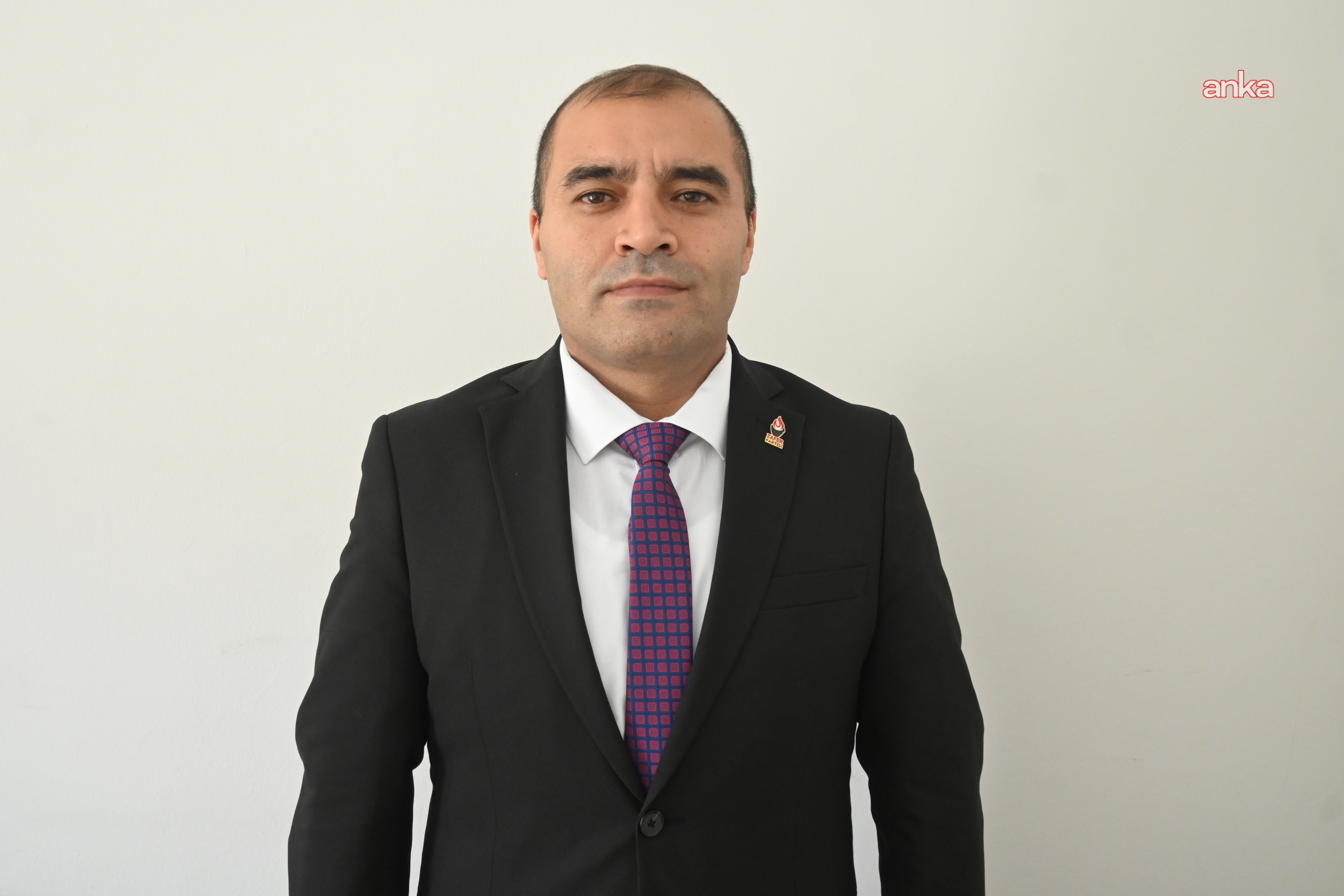 Zafer Partili Mehmet Akif Cenkçi'den, Bakan Işıkhan'a 7 bin 200 tepkisi: 2,5 yıl neyi neden beklediniz?