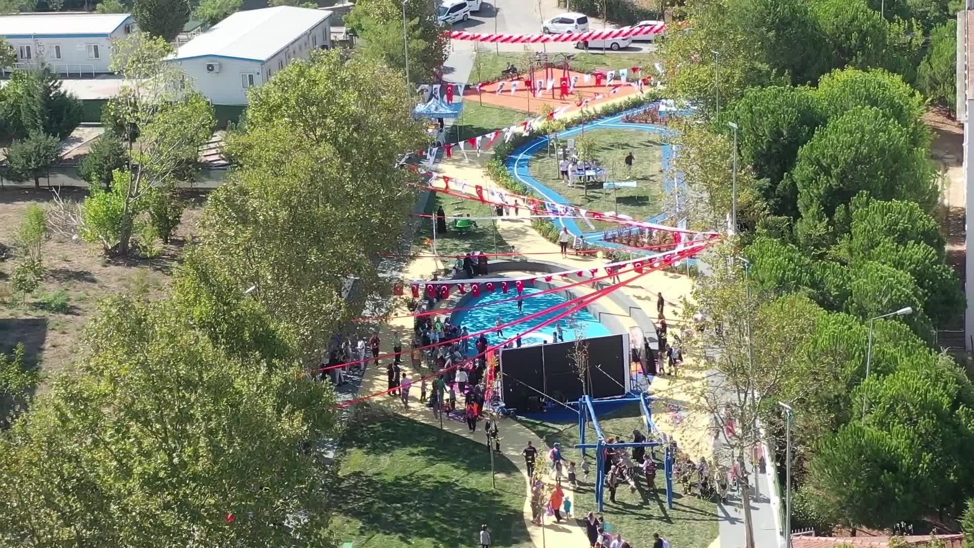 Tuzla’da Oyun Parkı Sokağı hizmete açıldı