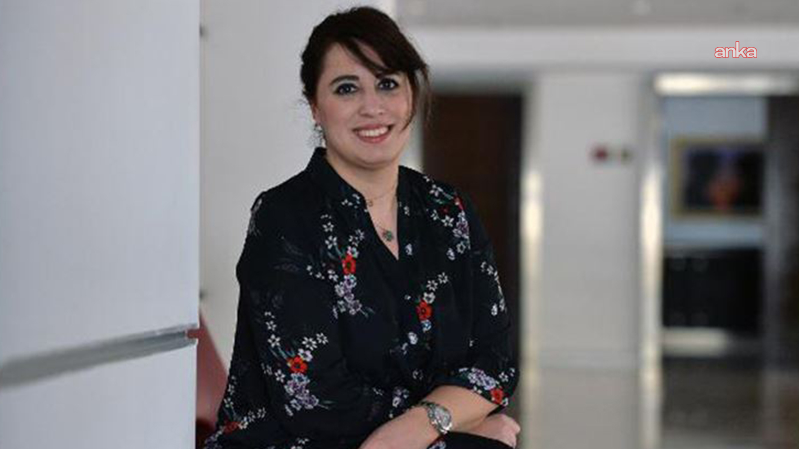 Uğur Mumcu'nun kızı Özge Mumcu'dan Mehmet Ağar'ın ifadesine tepki: Avucunuza aldığınızda kayıp giden, geriye köpüğünden başka bir şey bırakmayan sözler
