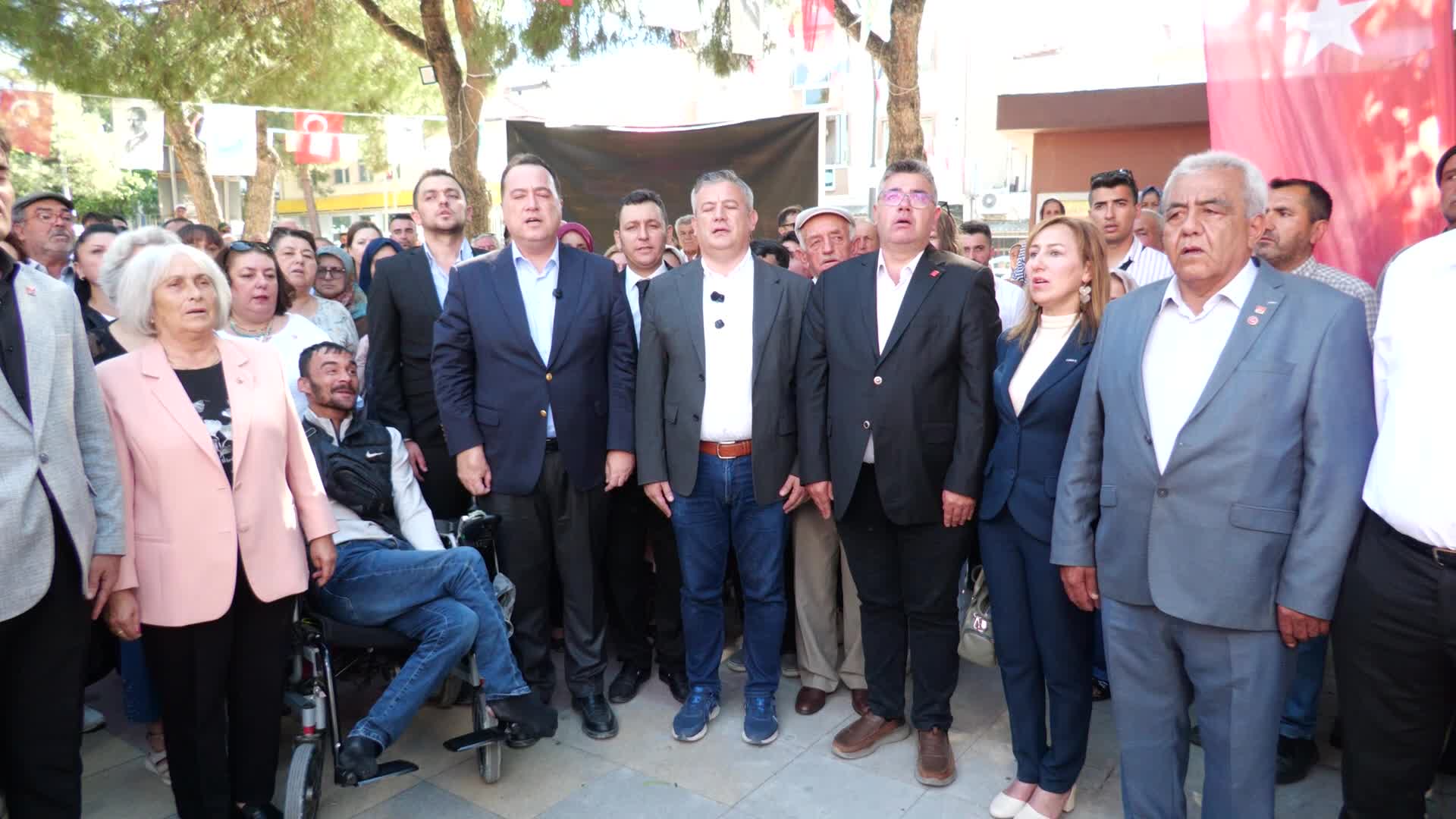 Manisa Büyükşehir Belediyesi’nden Gördes’te toplu açılış töreni… Başkan Dutlulu: “Halkımız isteyecek biz yapacağız"