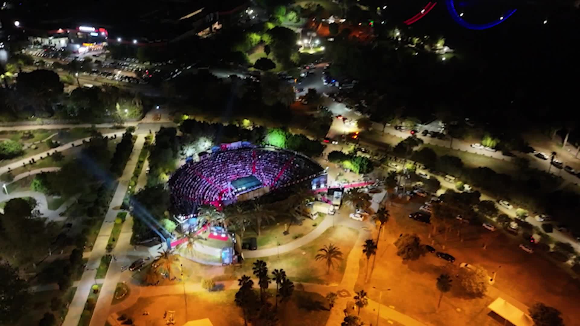 32'nci Uluslararası Adana Altın Koza Film Festivali, Orhan Kemal Emek Ödülleri töreni ve Ceylan Ertem konseri ile başladı