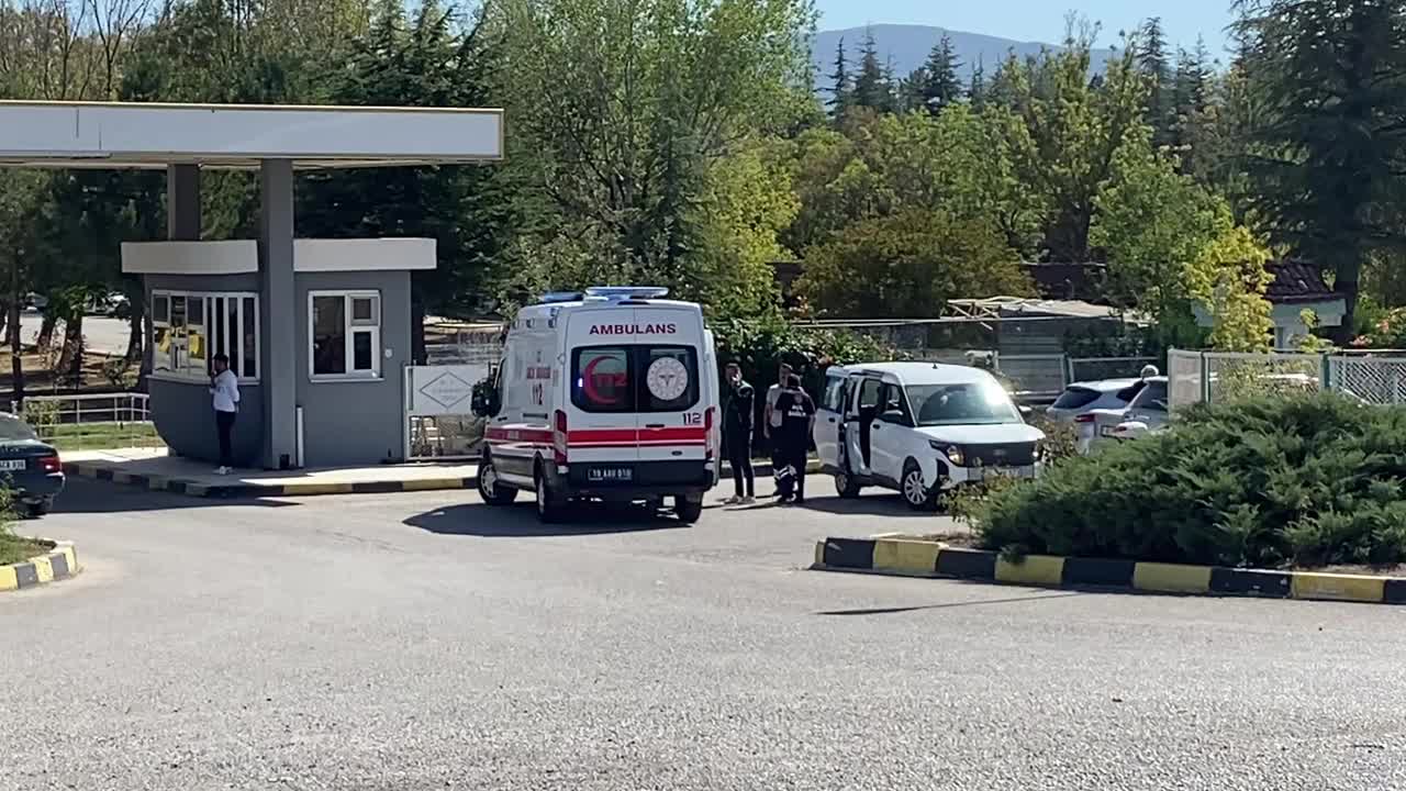 Çorum'da karbonmonoksit gazından zehirlenen 8 işçi hastaneye kaldırıldı