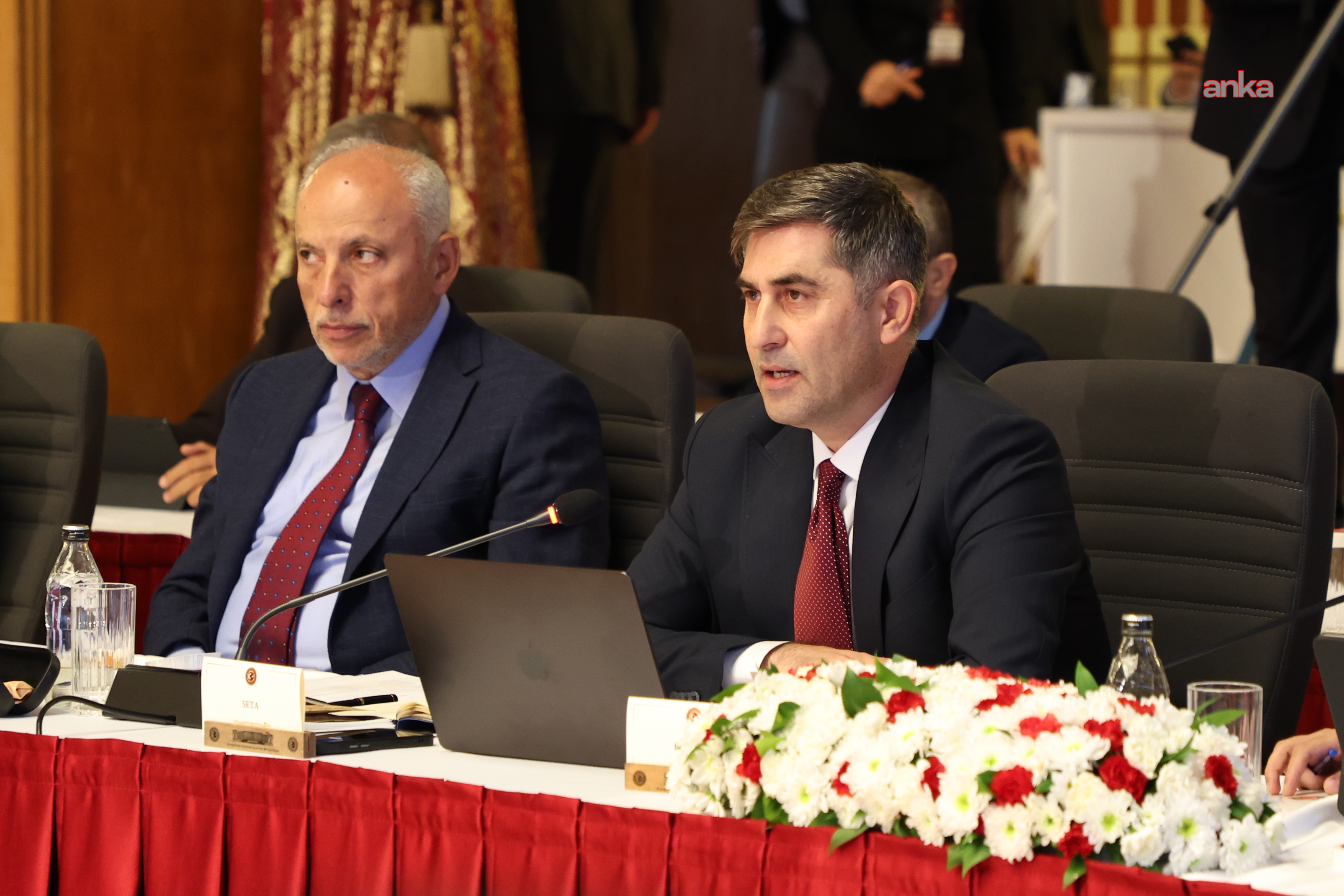 Milli Dayanışma, Kardeşlik ve Demokrasi Komisyonu... SETA Vakfı'ndan Yeşiltaş: Toplum, sürecin başarısız olması halinde Türkiye’de şiddet olaylarının yeniden artacağını düşünmektedir