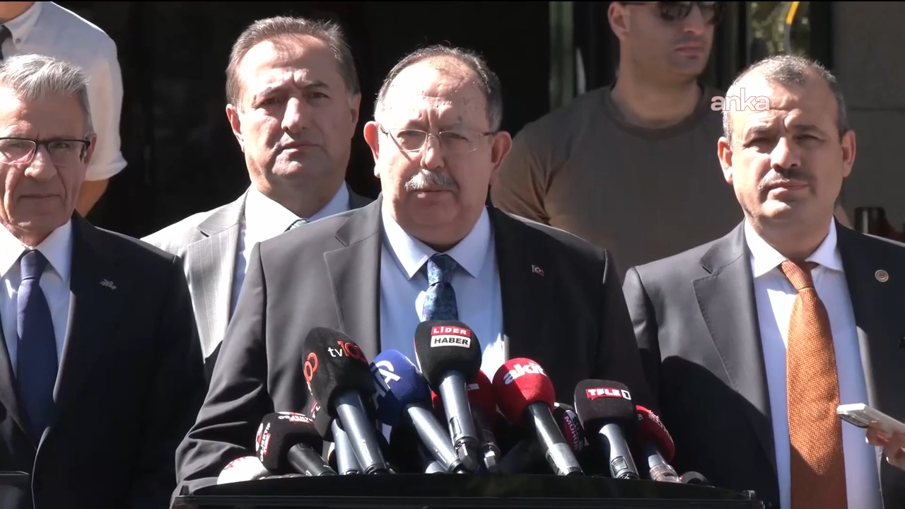 YSK Başkanı Ahmet Yener: "Kurulumuz  başlamış olan İstanbul Olağanüstü Kongresi'nin devamına karar vermiştir"