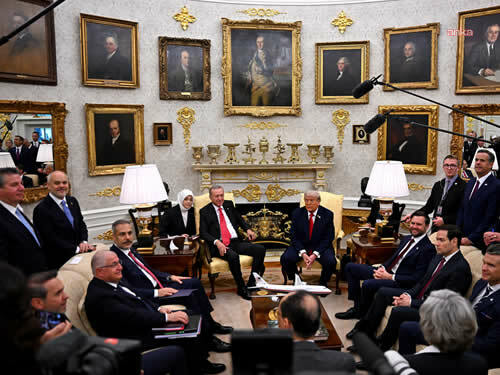 Bayaz Saray’daki Erdoğan-Trump görüşmesi sona erdi