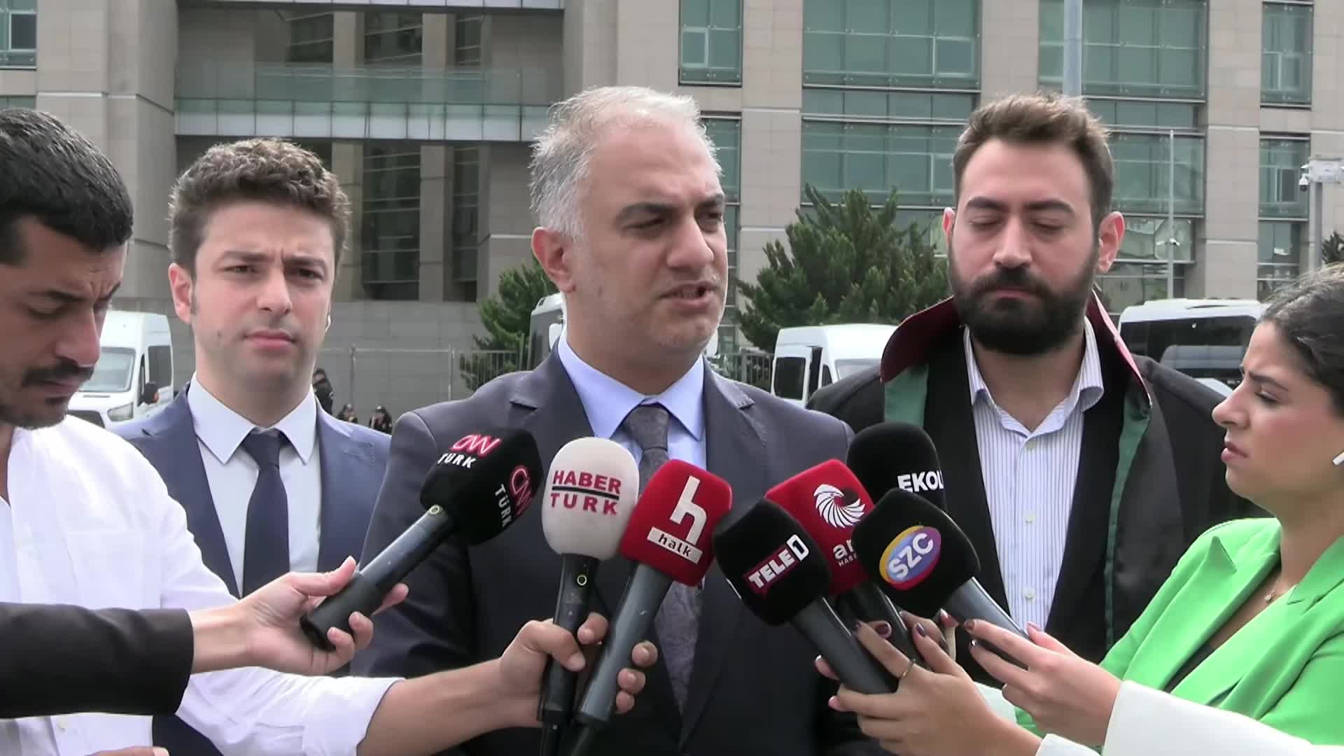 45. Asliye Hukuk'un "red" kararına Çağlar Çağlayan'dan tepki: Belli ki kongre de yapsak, Yargıtay kararı da koysak, Anayasa Mahkemesi kararı da koysak, AİHM kararı da koysak dosyaya mahkeme kararını değiştirmeyecek