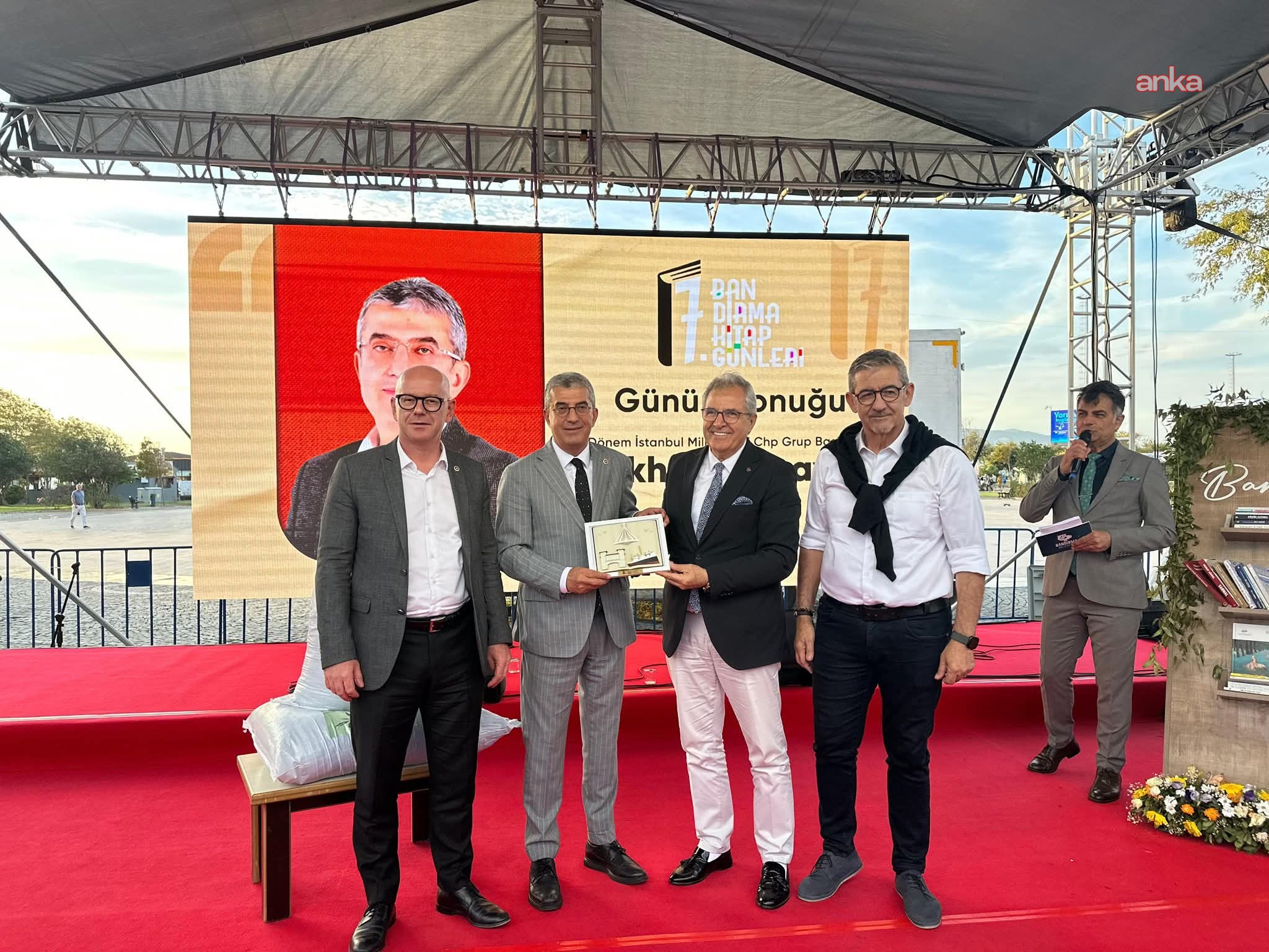 Bandırma Kitap Günleri, 6. gününde dolu dolu geçti