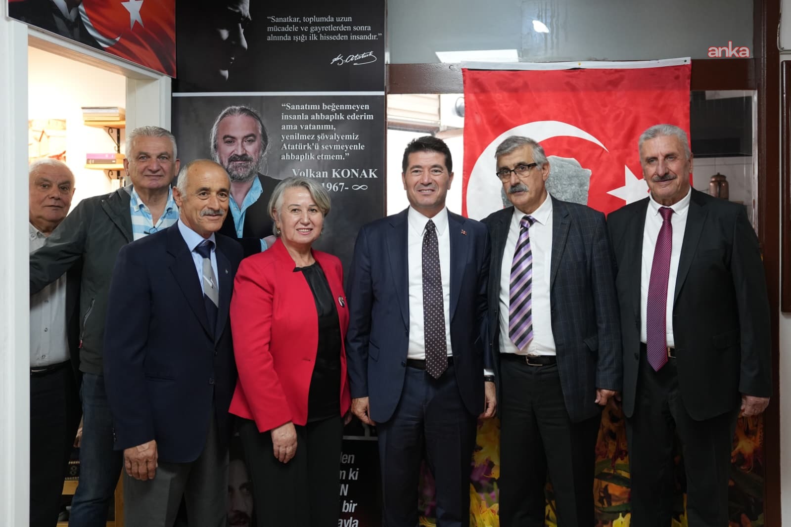 Ortahisar Belediye Başkanı Kaya, "Volkan Konak Sanat Odası"nın açılışına katıldı