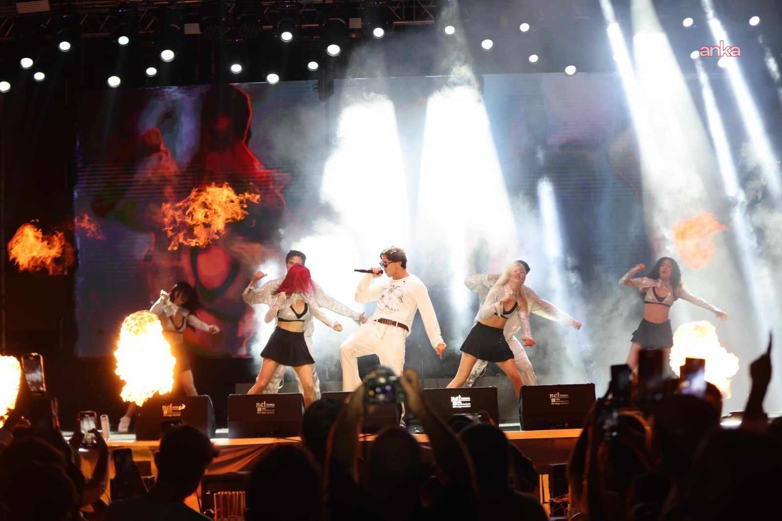 21 . Germencik İncir Festivali’nde rapçi “Çakal” sahne aldı
