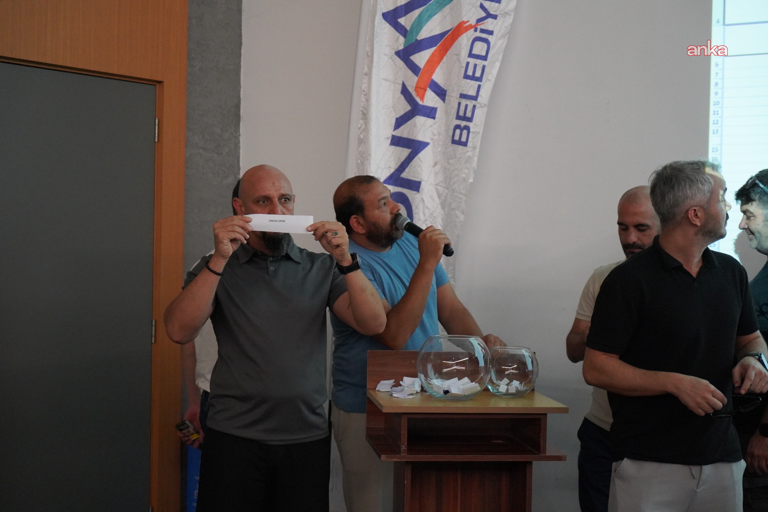 Konyaaltı Belediyesi Futbol Turnuvası’nda kuralar çekildi