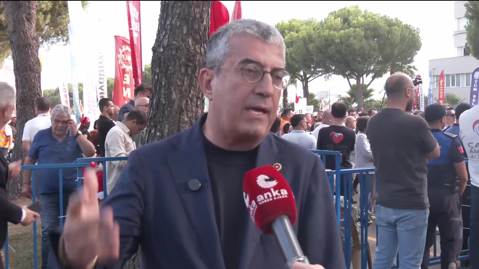 "Toprağımızı Vermiyoruz" mitingi... Gökhan Günaydın: ''Yüz binlerce ağaç vardı, artık yok''