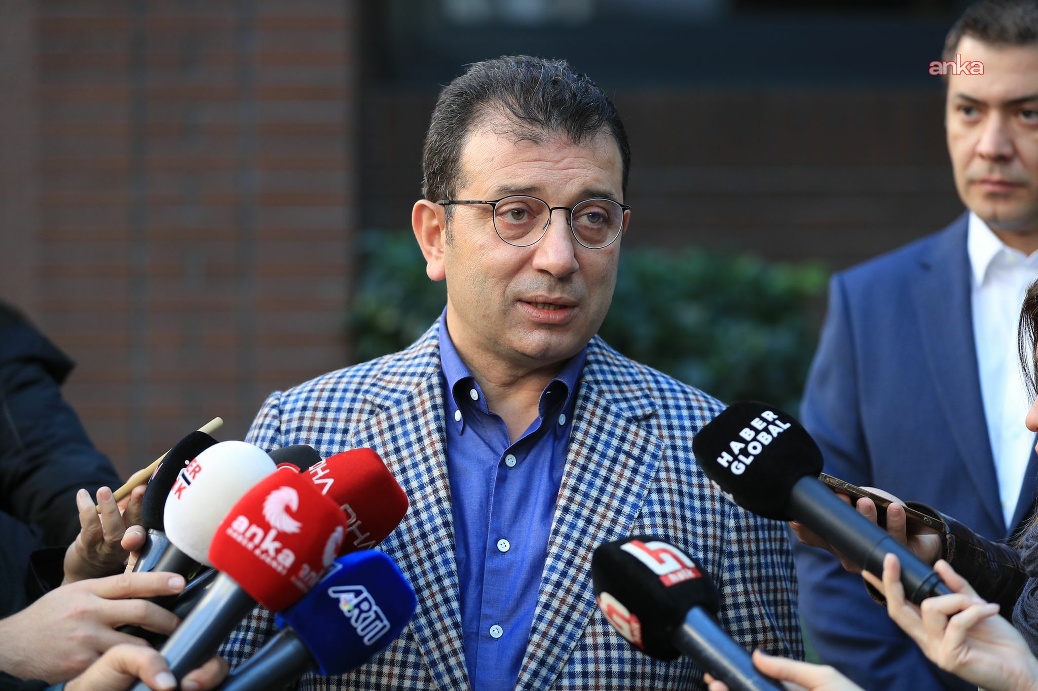 Ekrem İmamoğlu Le Monde’a yazdı: "Halkımız, yüz yılı aşkın süredir demokrasiye bağlı, güçlü ve bağımsız bir halktır, başaracağız"