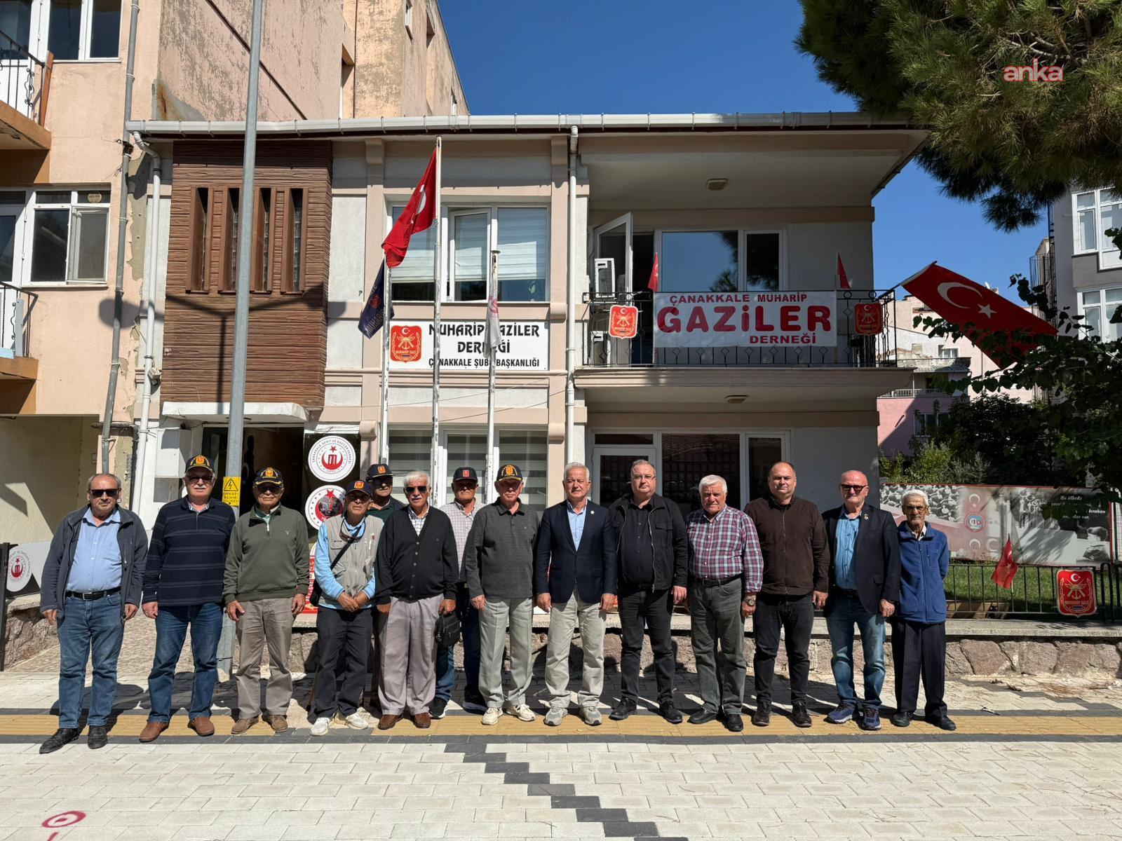 CHP'li Güneşhan: "Bir belediye başkanının gazilerimize ağza alınmayacak sözler söylemesi asla affedilemez"