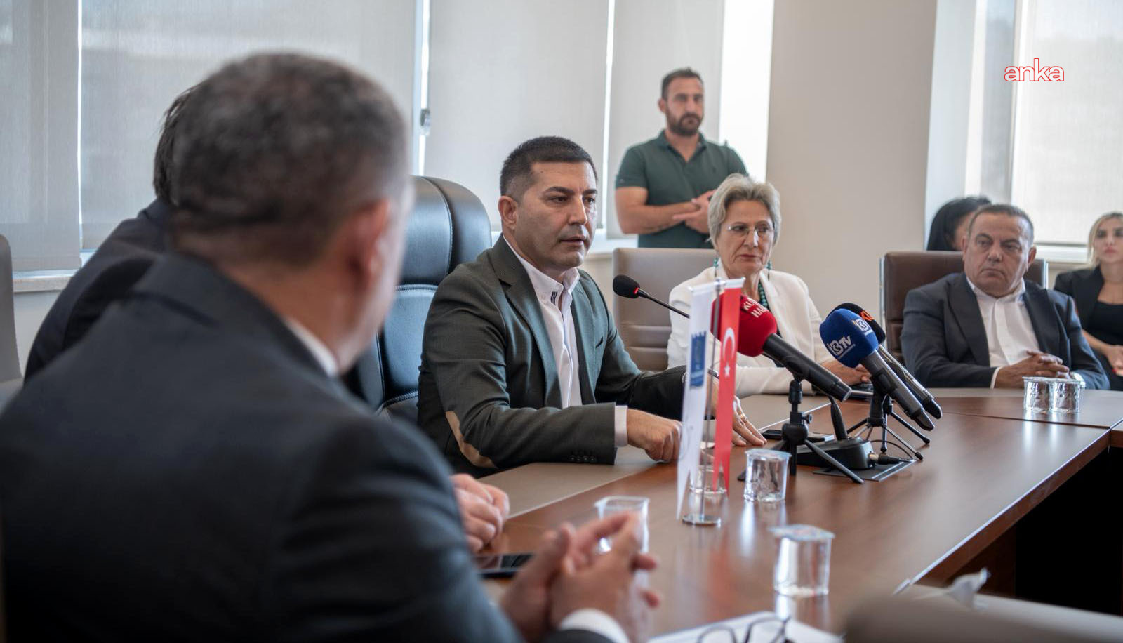 Kuşadası Belediye Başkanı Günel: "Kuşadası Belediyesi’nin, halkına hizmet etmesini kimse engelleyemez”