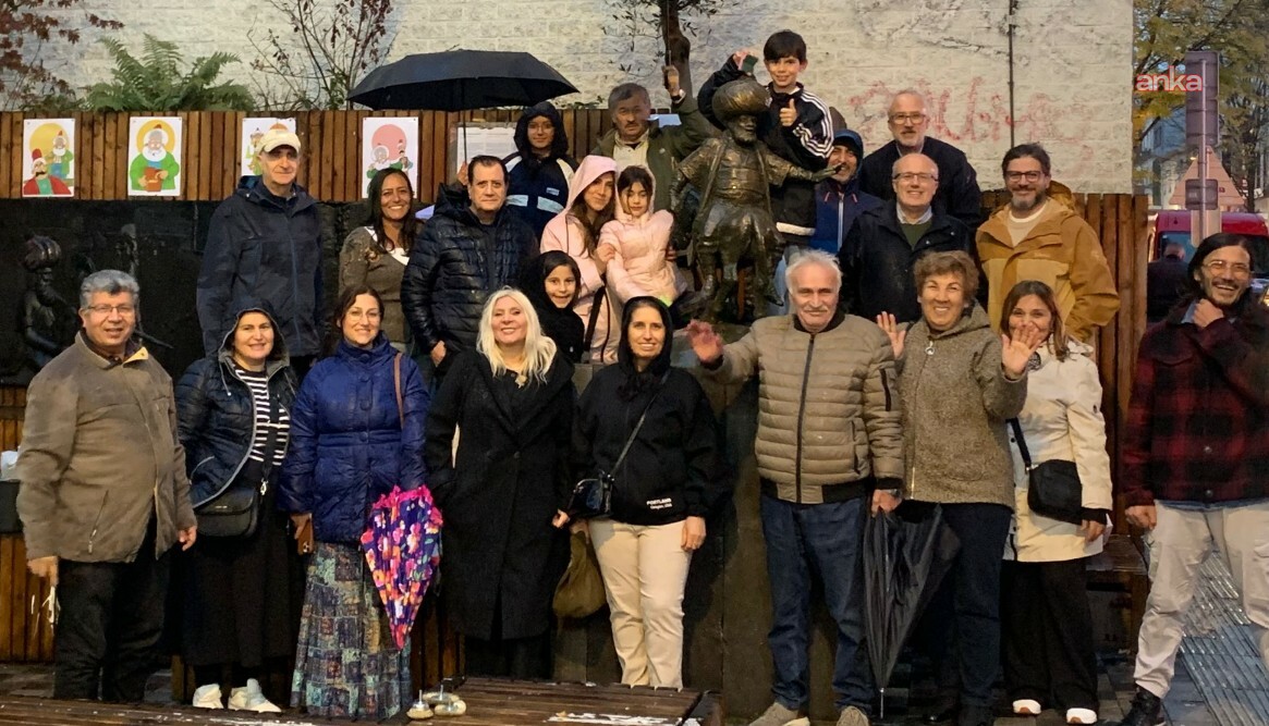 Brüksel’de bulunan Nasrettin Hoca heykeli, 'Dünya Gülümseme Günü'nde temizlendi