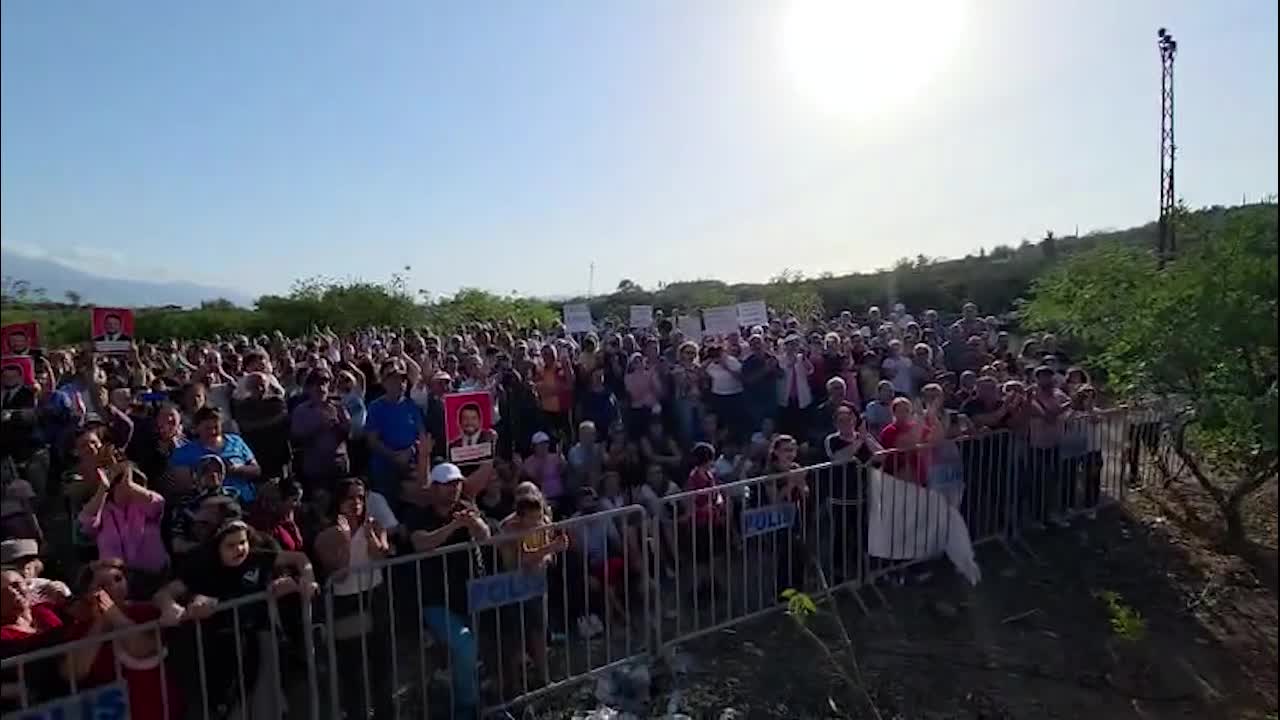 TOKİ için kamulaştırma yapılan Samandağ’da miting: "Hiçbir yerde bu kadar toprağa çökülmedi, hiçbir yerde bu kadar rezerv alan gerçekleşmedi"