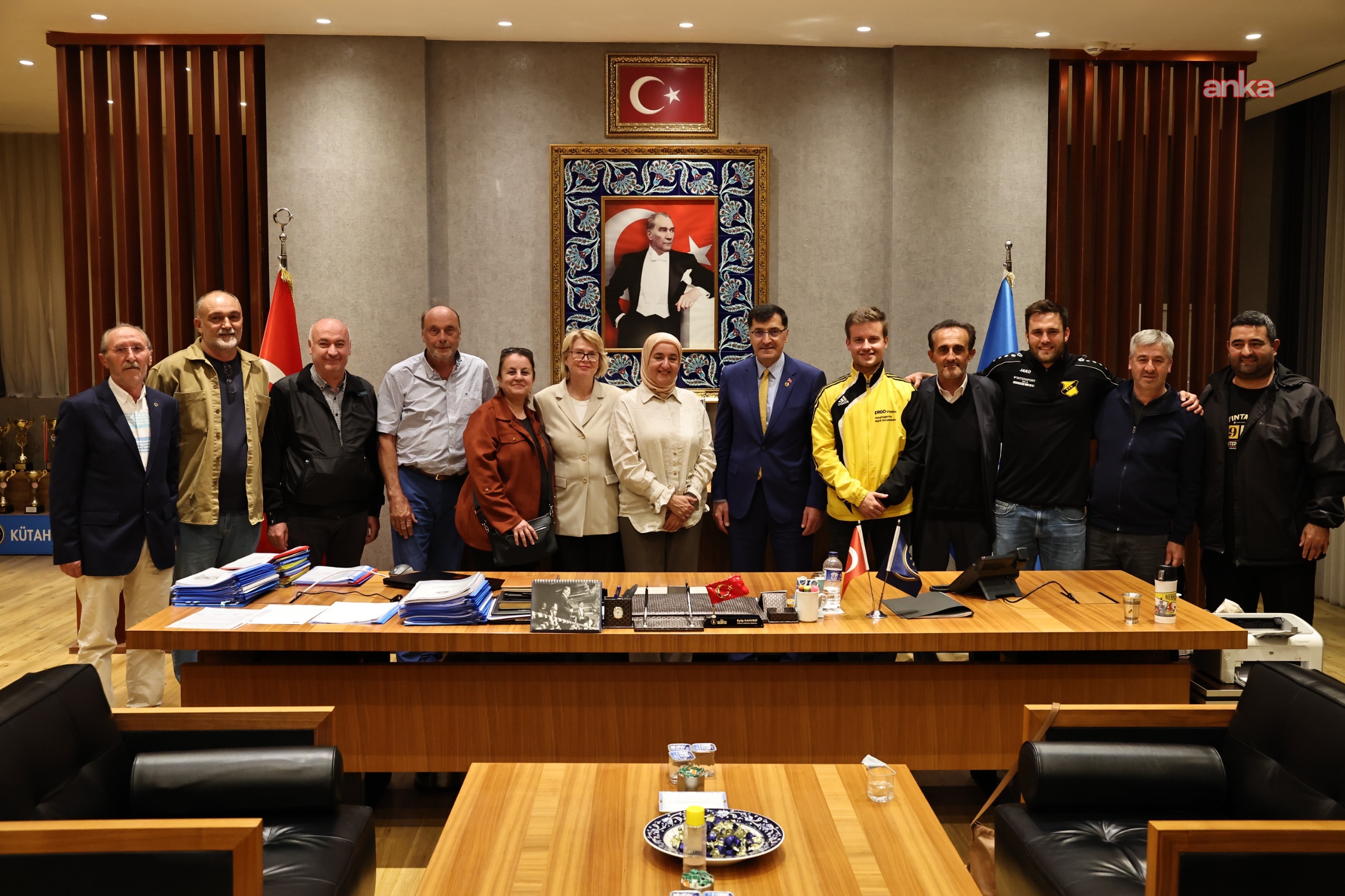 Kütahya Belediye Başkanı Kahveci, Nienhagen Heyetini ve Yeşilçay Spor Kulübü’nü ağırladı