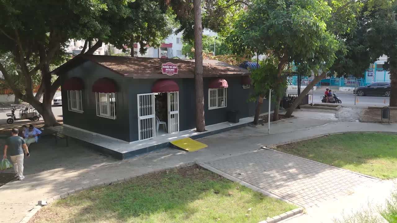 Mezitli Belediyesi'nin Kadın ve Aile Atölyeleri'ne yoğun ilgi