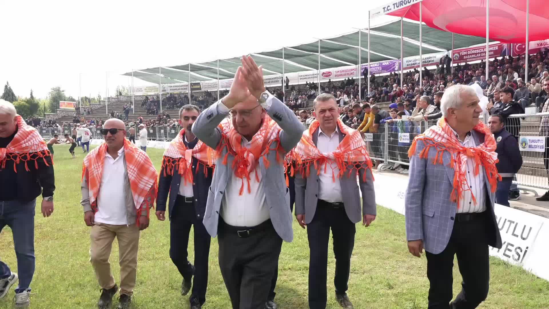 Turgutlu Belediyesi Yağlı Güreşleri’nde Kırkpınar coşkusu