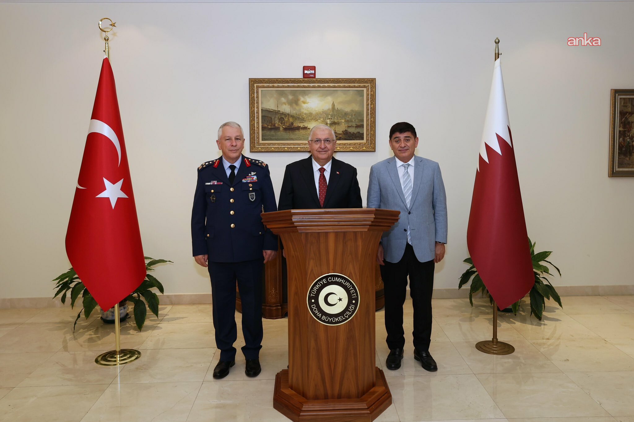 Milli Savunma Bakanı Güler, Katar'da resmi temaslarda bulundu