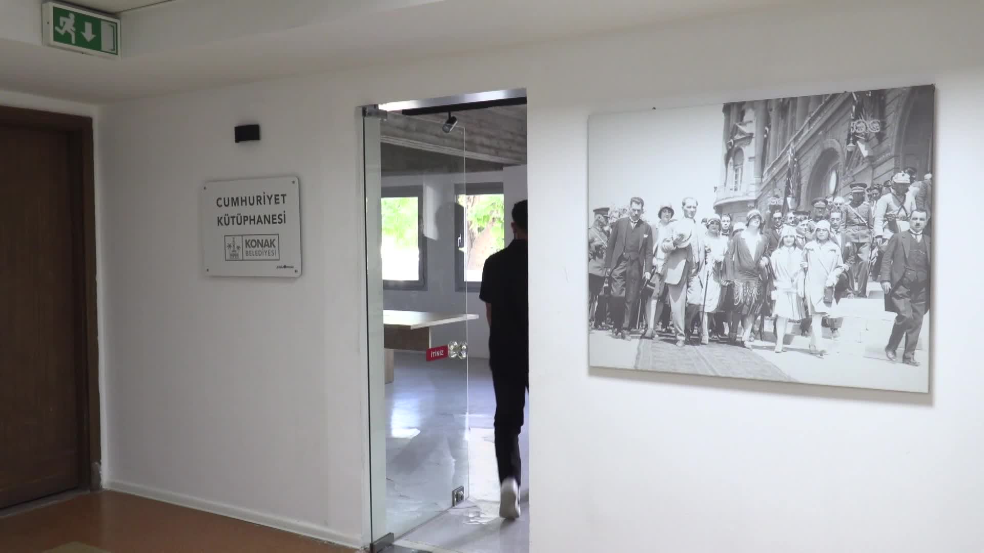 Konak'ta Cumhuriyet Kütüphaneleri'ne yoğun ilgi
