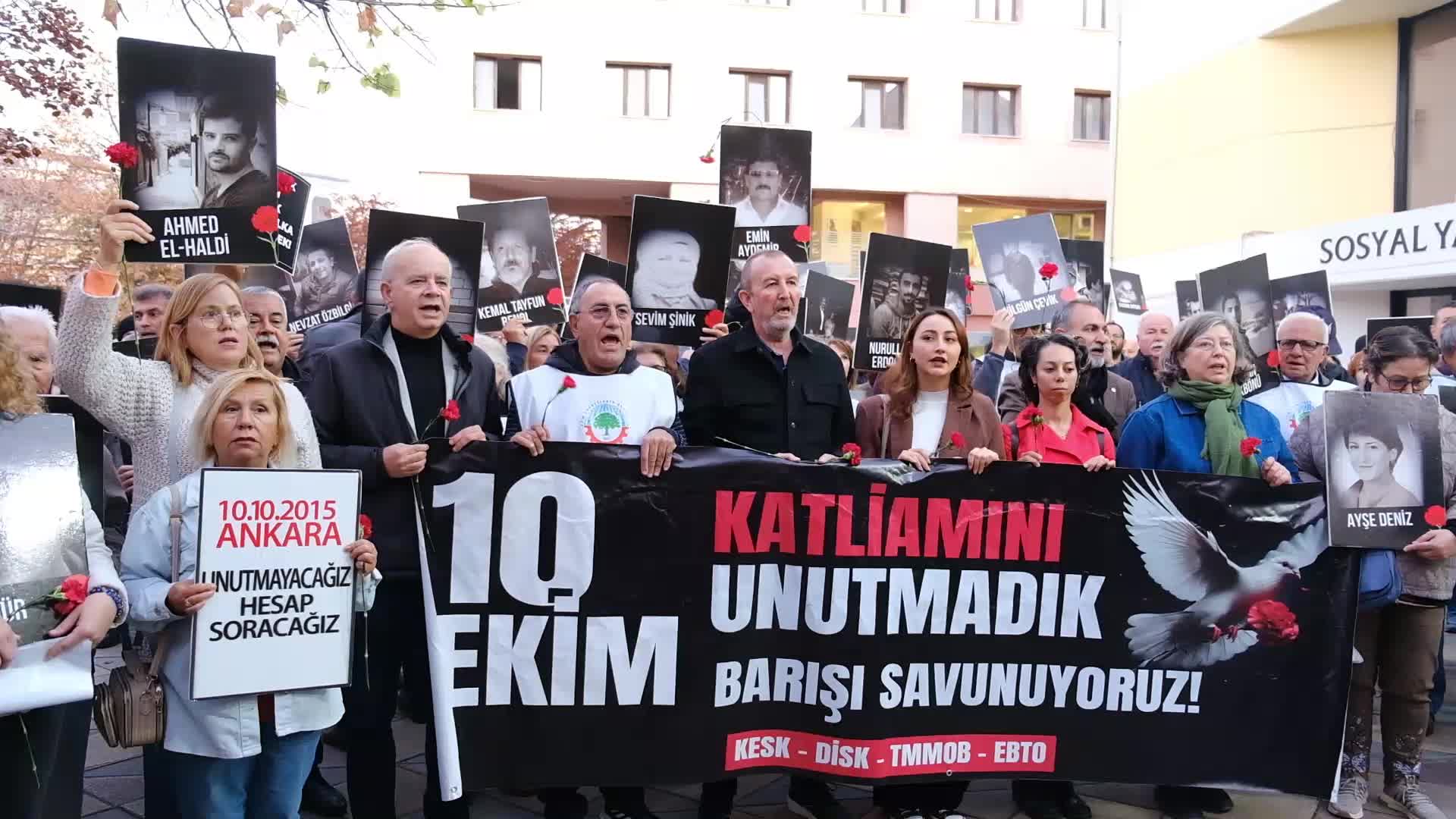Eskişehirliler Ulus Anıtı’na yürüdü... “10 Ekim insanlık suçudur”