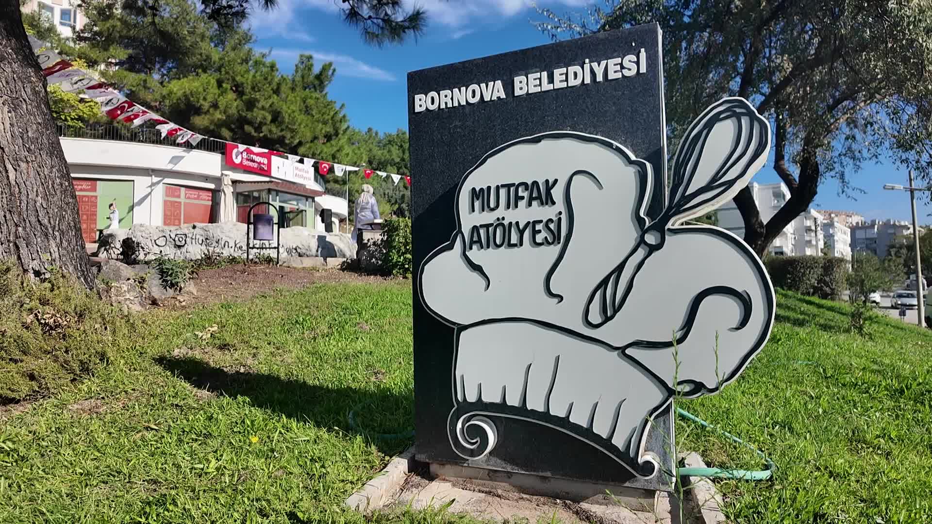 Bornova Belediyesi’nden istihdama 'tatlı' dokunuş