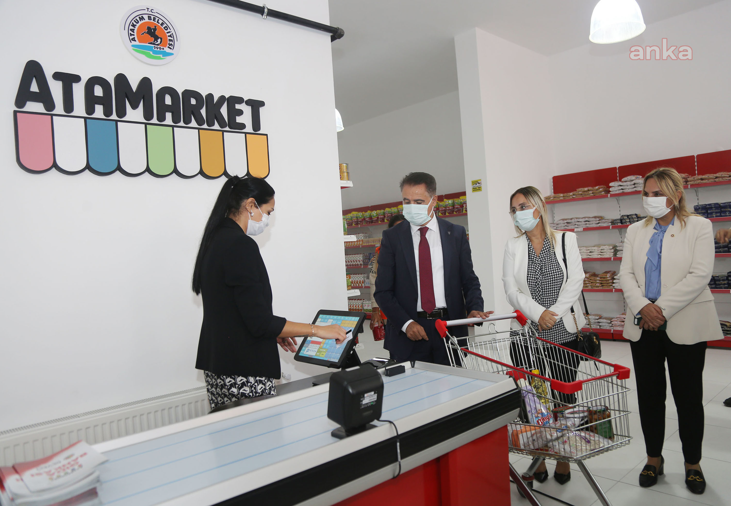 ATAKUM BELEDİYESİ ATAMARKET GIDA BANKASI İLE İLK 3 AYDA 184 YARARLANICIYA ULAŞTI