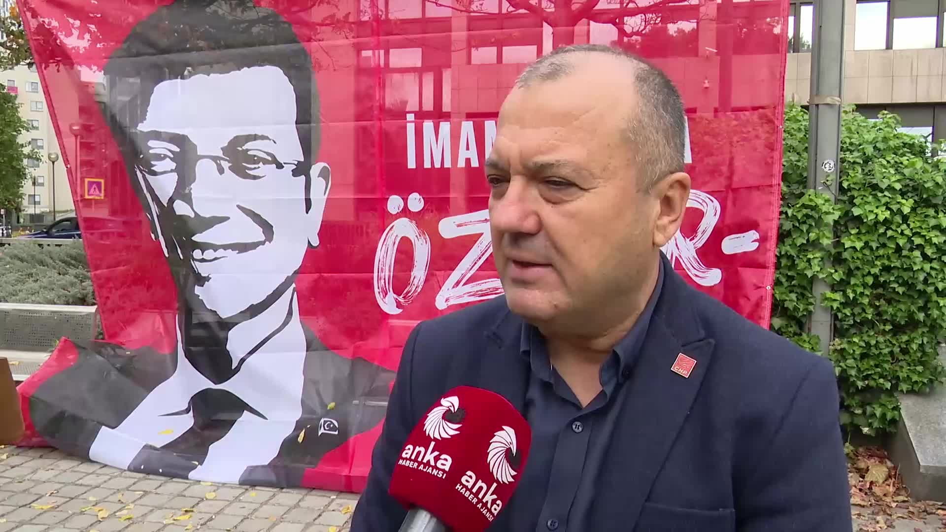 CHP'nin Brüksel'deki "Millet İradesine Sahip Çıkıyor” mitingi... CHP Milletvekili Aygun: "Buradan Silivri'de zindanlarda tutulan tüm tutsaklara 'özgürlük' diyoruz"