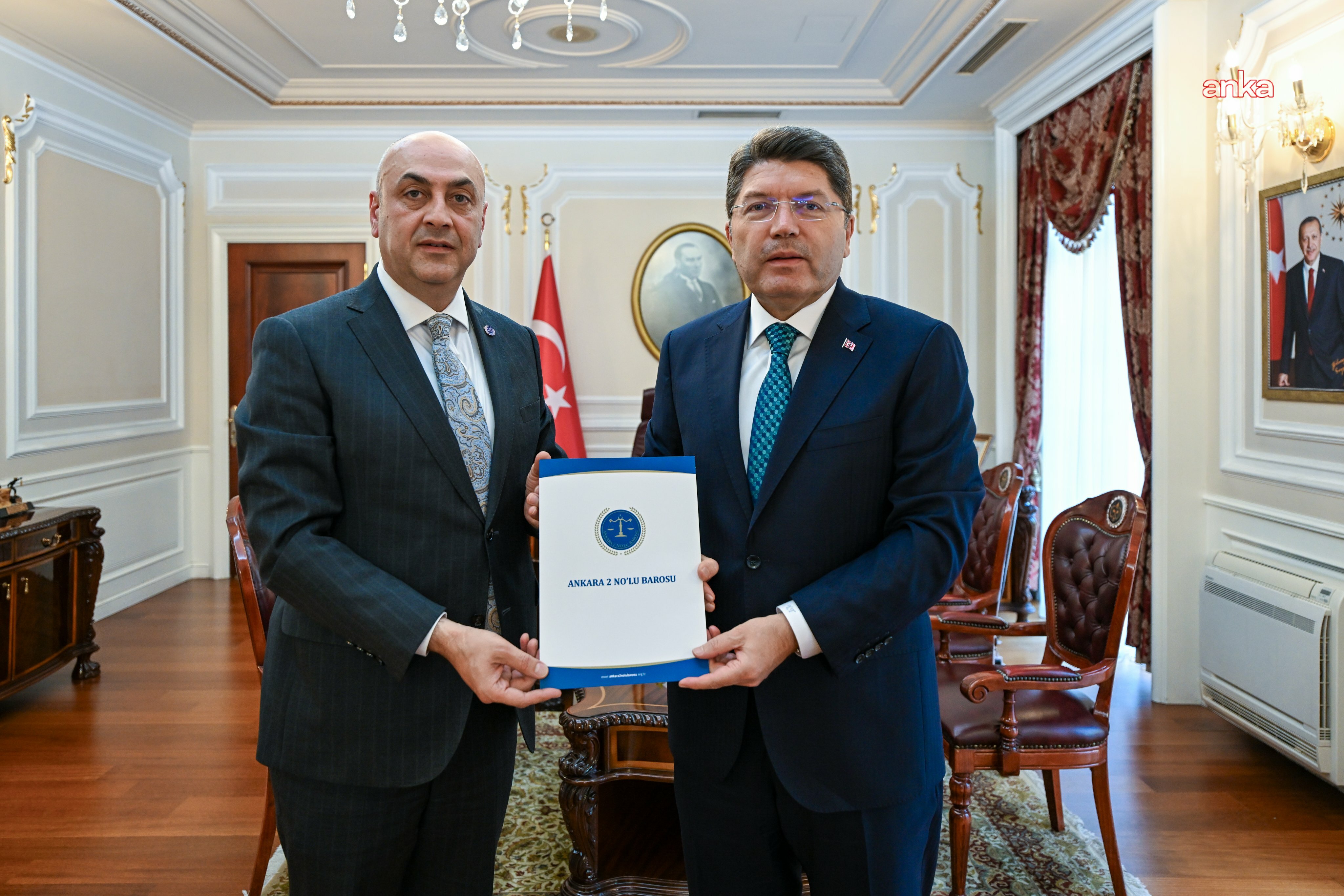 Bakan Tunç, Ankara 2 No'lu Barosu Başkanı Gökhan Ağdemir'i kabul etti
