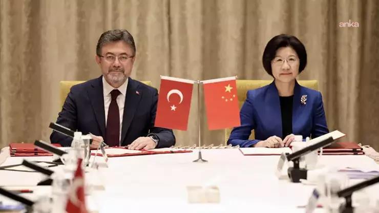 Türkiye ile Çin arasında imzalanan protokollerle su ürünleri ve badem ihracatının yolu açıldı