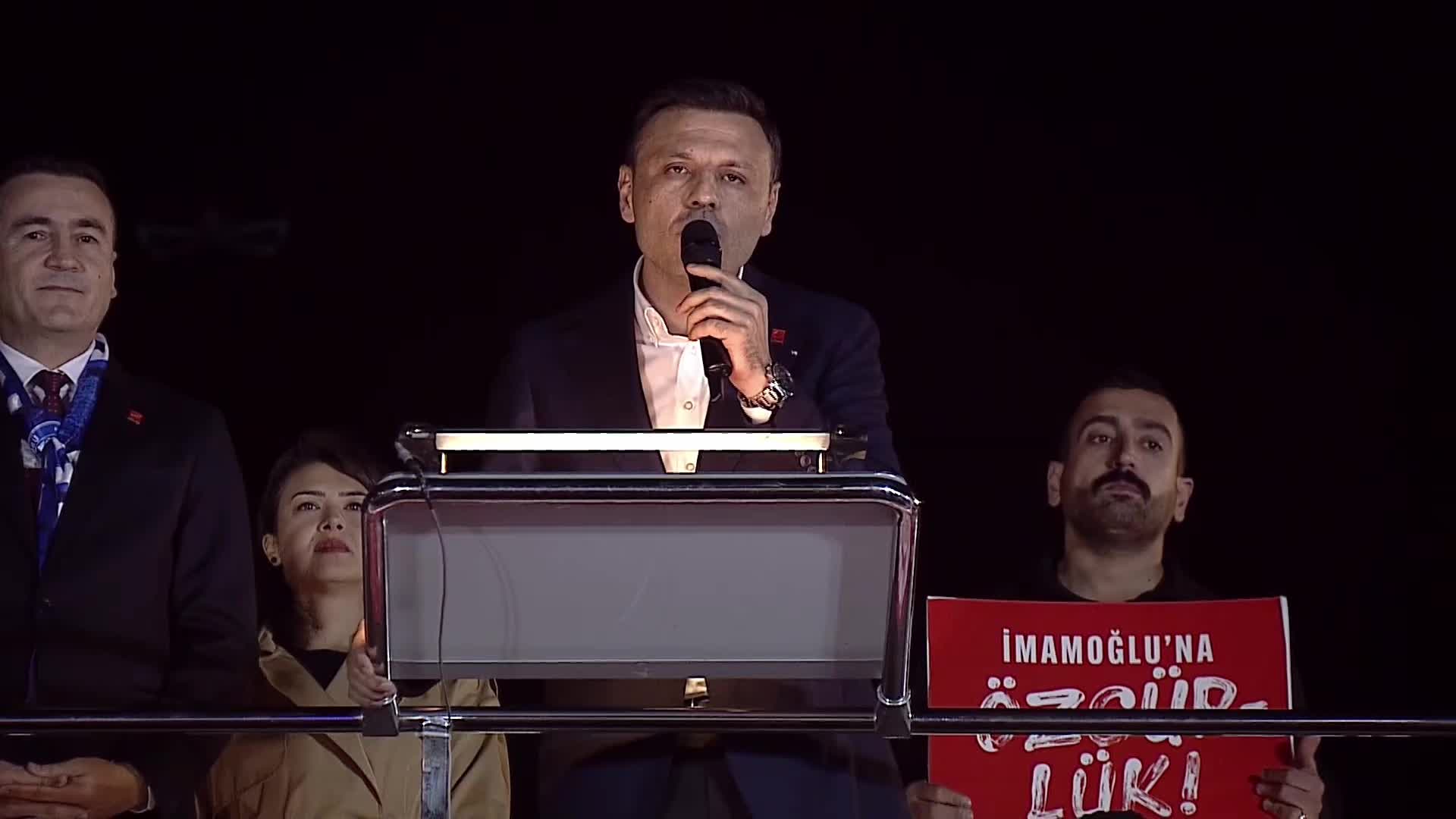 CHP'nin Sarıyer mitingine, tutuklu Ekrem İmamoğlu'ndan mektup: Milletin onlara vermediği iktidarı, yargı aracılığıyla gasp ediyorlar